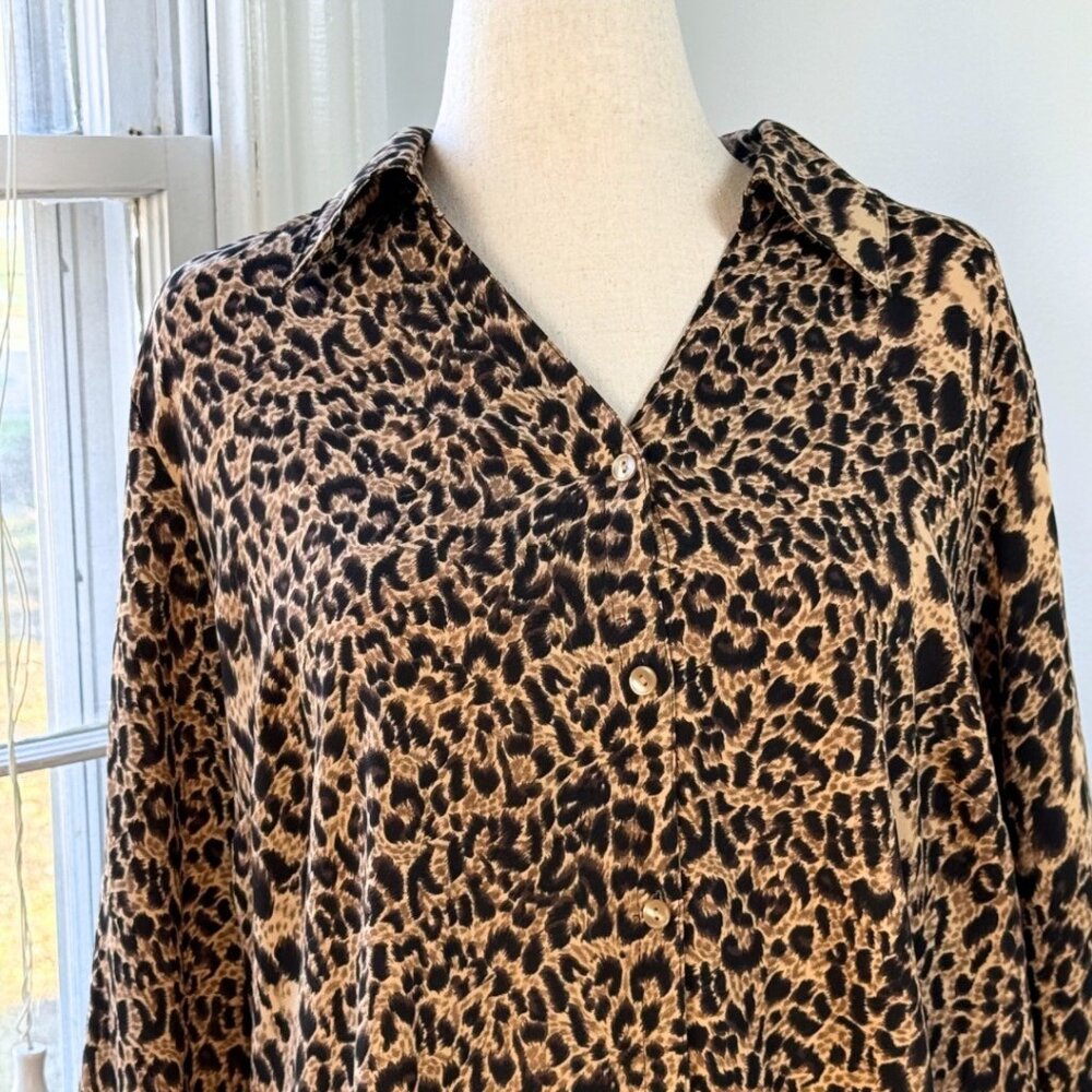 Leopard Print Collared Long Sleeve Button Up Shirt Plus Size 16W Mobwife Office - Picture 10 of 12
